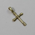 9kt Gold Cross pendant - weighs 0,4g