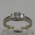 14kt White Gold ring with 13 diamonds totalling 1,5 carat Diamonds SI / G - Size T
