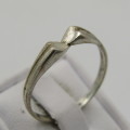 Vintage Sterling silver ring - weighs 1,6g - size S 1/2