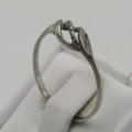 Vintage Sterling silver ring - weighs 0,8g - size O 1/2