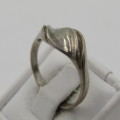 Vintage Sterling silver ring - weighs 2,0g - size O