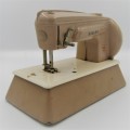 Vintage Singer Sewhandy child`s sewing machine