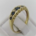 18kt Yellow Sapphire and diamonds ring - 5 Sapphires set between 8 diamonds