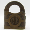 Vintage YALE padlock - no key