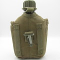 SADF Water bottle with lid in pouch