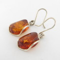 Pair of sterling silver and amber earrings - Weight 3,6g