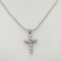 Sterling silver necklace with cross pendant with 10 cubic zirconia stones - 5,7 g