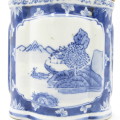 Antique Chinese blue and white porcelain tea caddy jar with lid