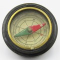 Vintage Pocket compass in bakelite holder - still excellent