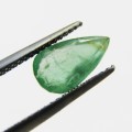 Natural Emerald of 1,36 carat - Pear shape medium light toned slight bluish green