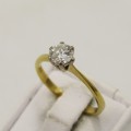 18kt Yellow gold diamond ring with 0,60ct diamond - weight 2,6g - size N 1/2