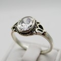 Sterling Silver ring with big clear stone - Size P - 2,5g