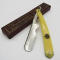 Vintage Tuckmar cut throat straight razor in box - blade chipped
