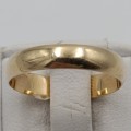 9kt Yellow gold mens ring - weighs 2.3g