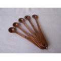 spoons ... 5 graded copper ones !!!