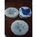 A selection of three porcelain trinkets