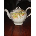 Alfred meakin cream petal tea pot