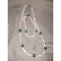 Stunning pearl set with bangle