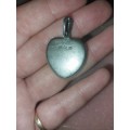 Miligo heart pendant