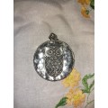 Costume cameo style necklace
