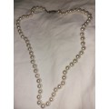 Flaux pearl necklace