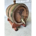 *#SPECIAL for 7 DAYS ONLY#*VINTAGE OAK AND BRASS COUNTER TOP WINE VAT 22x16cm. Cir wdt pt59cm