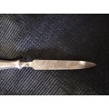 An ANTIQUE SILVER HANDLED LADIES MANICURE TOOL -NAIL FILE 13cm