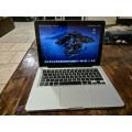 Apple Macbook 2012  - 13`  i5  with  SSD