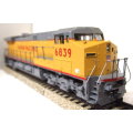ATHEARN HO:Large, Detailed AC4400  EMD Diesel  Locomotive  in  good boxed condition (USA)
