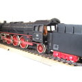 MARKLIN HO: Vintage 3 Rail AC 4-6-2 DB Steam Locomotive(3048) in good un-boxed condition (W Germany)