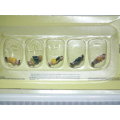 SCENERY OO: 5x English School Children in New Boxed condition(China)