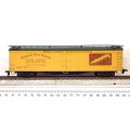 ATHEARN HO: `BANANA` 60` Reefer in Good un-boxed and Used condition.