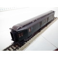 ROCO HO: Highly Detailed DB Postage/Baggage Coach(4293) in Like New Boxed condition (Austria)