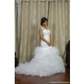 African Style White Beading Tiered Wedding Dress V-Neck Lace Up Custom Made Bridal Gown Plus Si