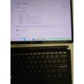 Asus vivobook 13` slate oled T3300 2 in 1 laptop