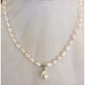 GENUINE BAROQUE PEARL NECKLACE WITH SHELL PEARL PENDANT