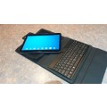 Samsung Galaxy Tab 3 10.1 inch + Bluetooth Keyboard