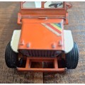 vintage britains jeep 1976 and included is  britains 1982 orange cargo trailer