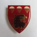 3 PARACHUTE BATTALION FLASH- RED TYPE-1ST ISSUE- 3 PINS