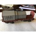HO SCALE BY LIMA ITALY GERMAN CAR WITH TELESCOPIC OPENING-132MM