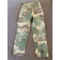 RHODESIAN CAMO TROUSERS SIZE 30 WITH PIPE LENGTH OF 72CM-VOMBAT USED-MISSING 2 BUTTONS