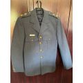 SAAF STEP OUT JACKET-SIZE SMALL-MEASURES 48 CM ARMPIT TO ARMPIT-GOOD CONDITION-BUTTONS COMPLETE