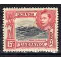 KENYA UGANDA TANGANYIKA 1938 DEFIN 15c BLACK/ROSE RED PERF 13¼ LMM. CAT 32 POUNDS. (2018)