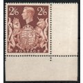 Great Britain 1939-48 KGVI 2/6d brown superb unmounted mint corner single. SG 476. Cat £100 (2018)