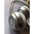 Beats solo 2 bluetooth / wired / silver