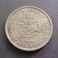 Coin - Angola 10 Escudos Vf