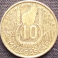 Coin - Madagascar 10 Frans - 1953 - EF