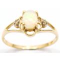 EXCELLENT 9CT GENUINE SOLID YELLOW GOLD OVAL OPAL & DIAMOND RING (INVEST NOW IN GOLD JEWELLERY)