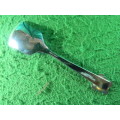 Sugar spoon of Wells in good condition.