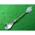 Stadhuis Veere spoon  as per pictures Silver plated 90 good condition has mark on back